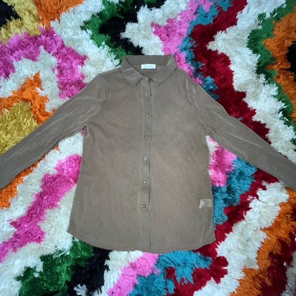 Mesh button down. Size S. - Picture 1 of 3